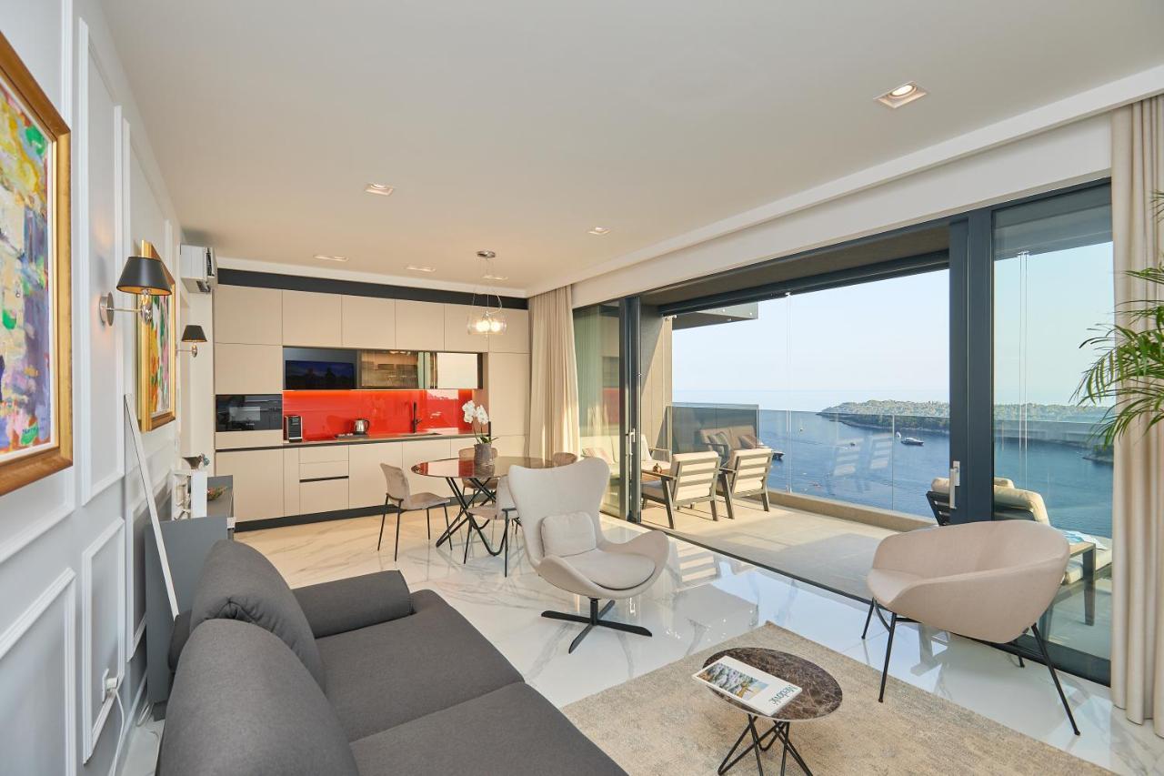 New & Luxury 5* With Breathtaking View- Kiki Lu Ragusa